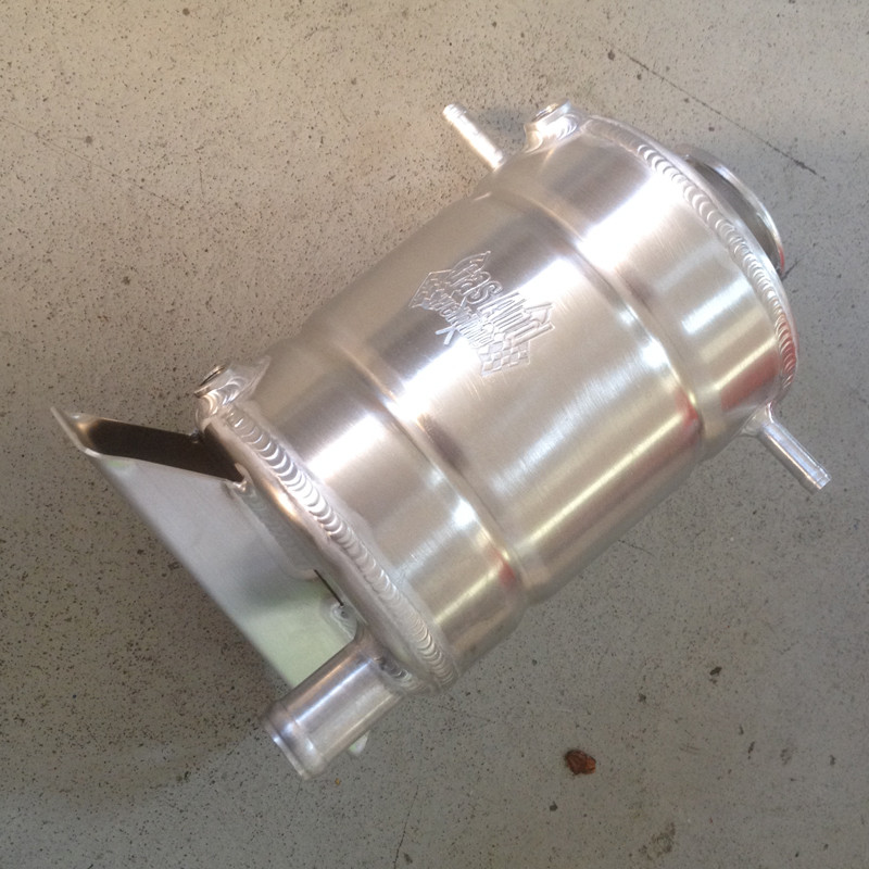 Water header tank BMW M3