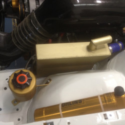 Power steering tank BMW M3