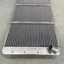 Lotus Esprit S1 / Water radiator