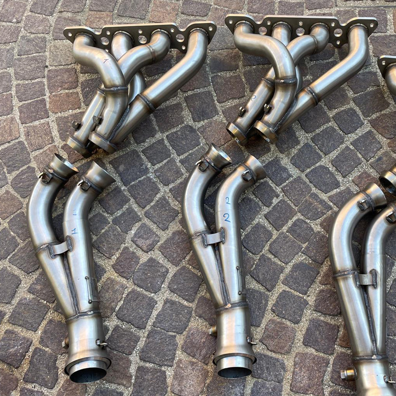 Exhaust manifold Renault Clio Maxi